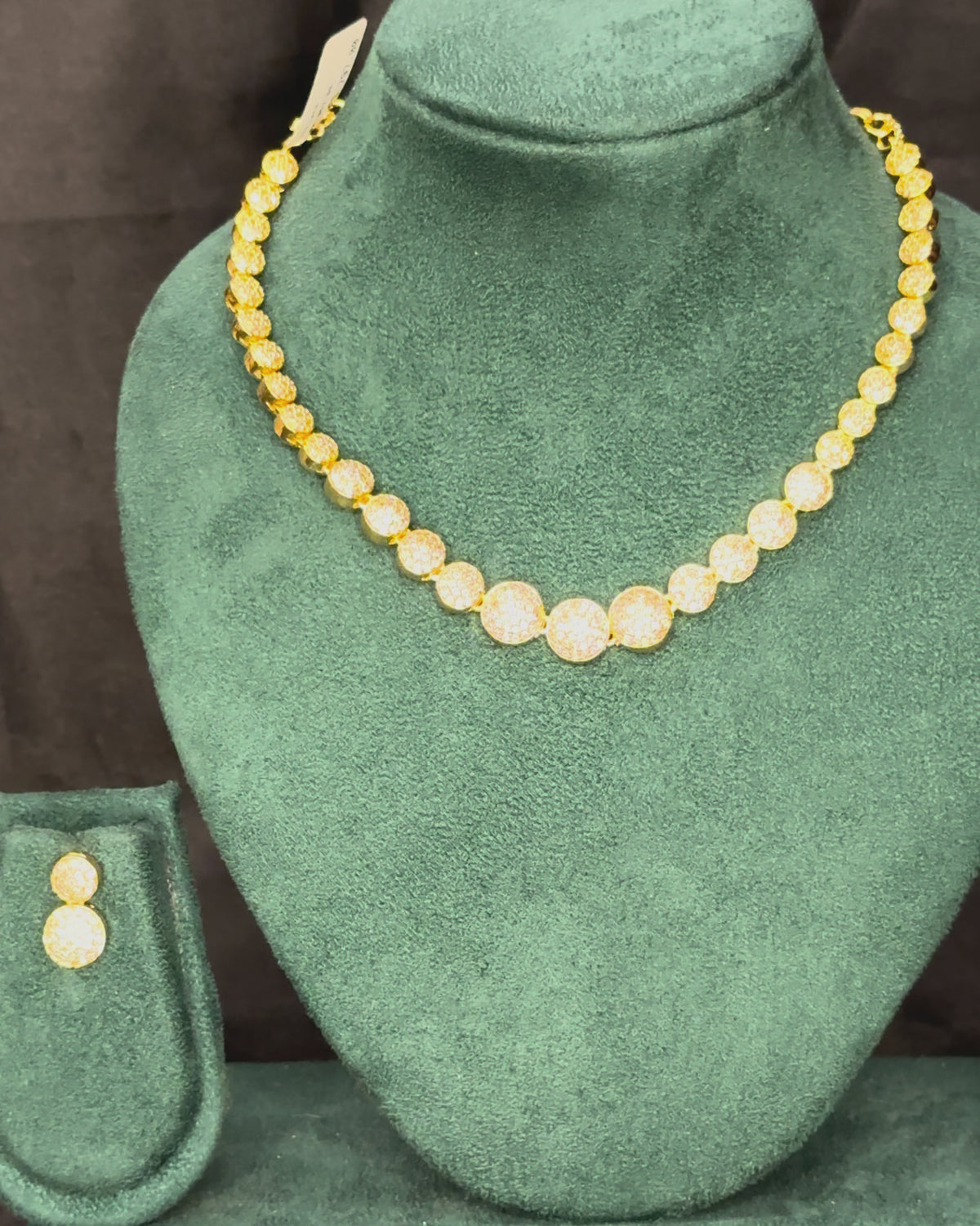 Elegant Gold-Plated Rolled Gold Necklace Set with Matching Earrings | PJV91